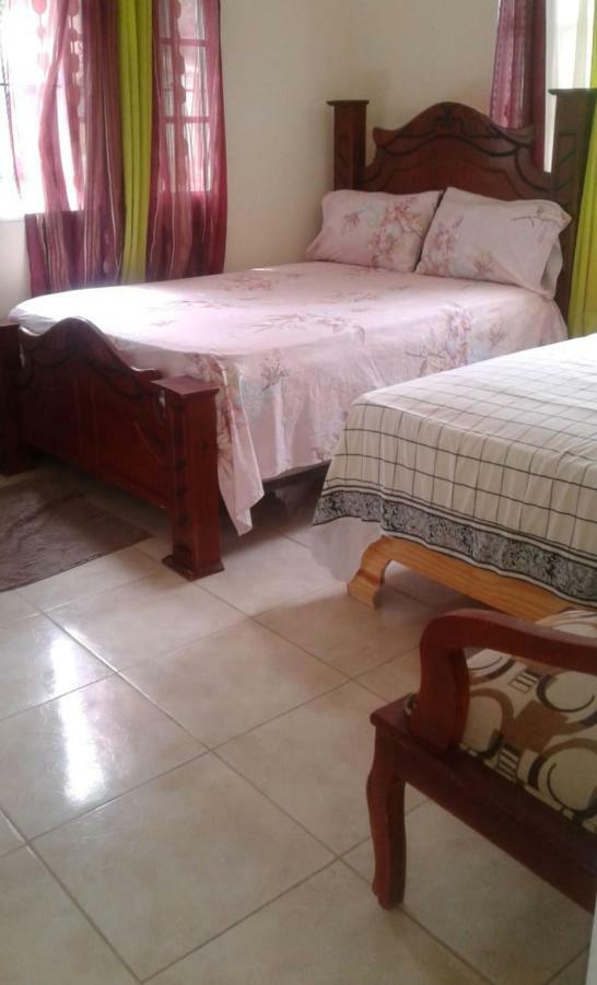 Hotel Dona Cornelia Los Patos Exterior foto